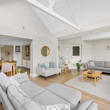 4 Bed In Oc-lr084 *