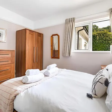 4 Bed In Oc-lr084